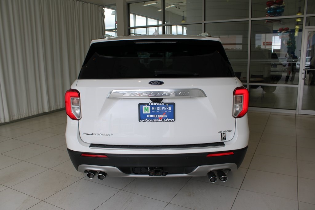 Vehicle image 5 of 48