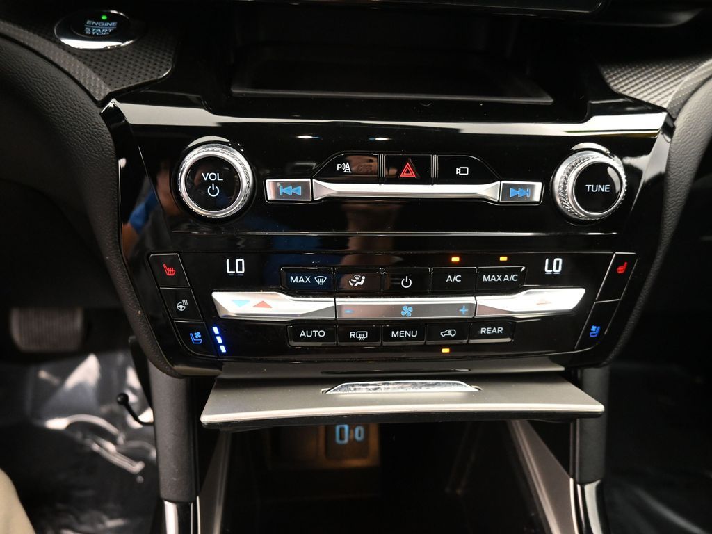 Vehicle image 49 of 53