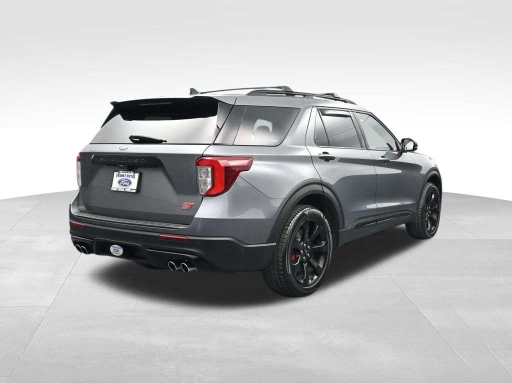 Vehicle image 17 of 53