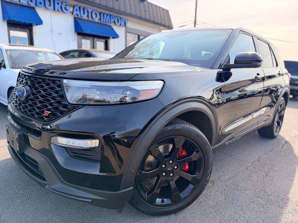 2021 Ford Explorer ST Image 1 of 21