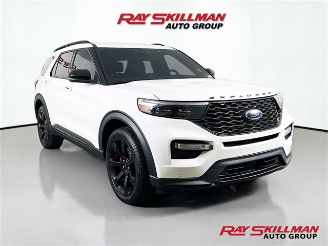 Vehicle image 3 of 43