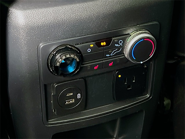 Vehicle image 42 of 43