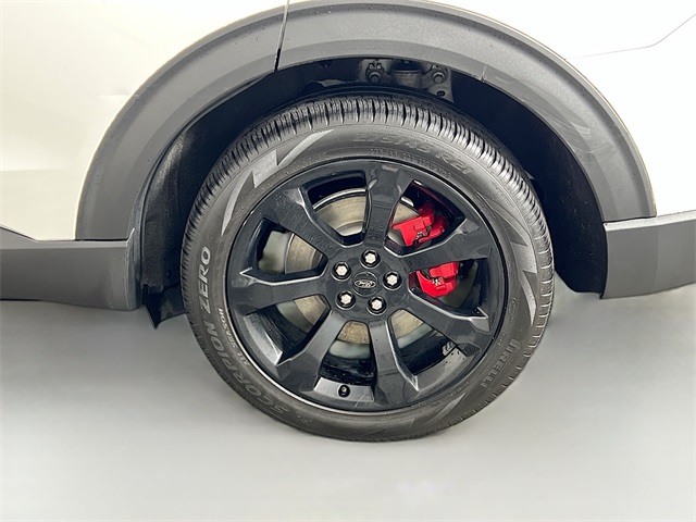 Vehicle image 13 of 43