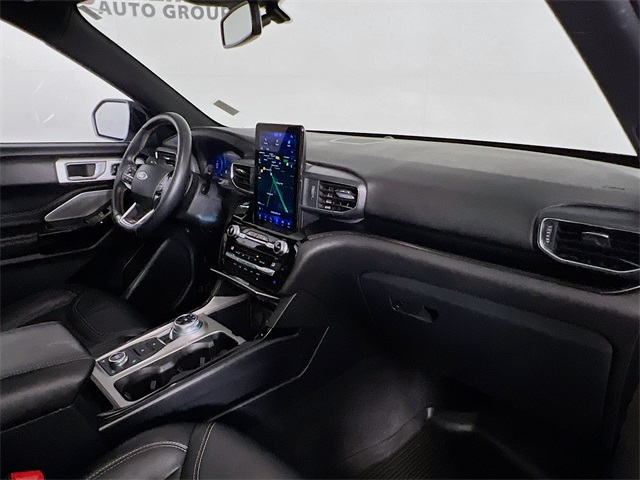 Vehicle image 20 of 43