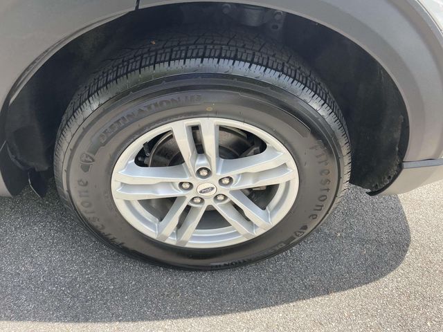 Vehicle image 15 of 35