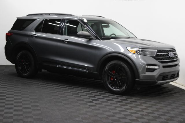 2021 Ford Explorer XLT Image 3 of 30