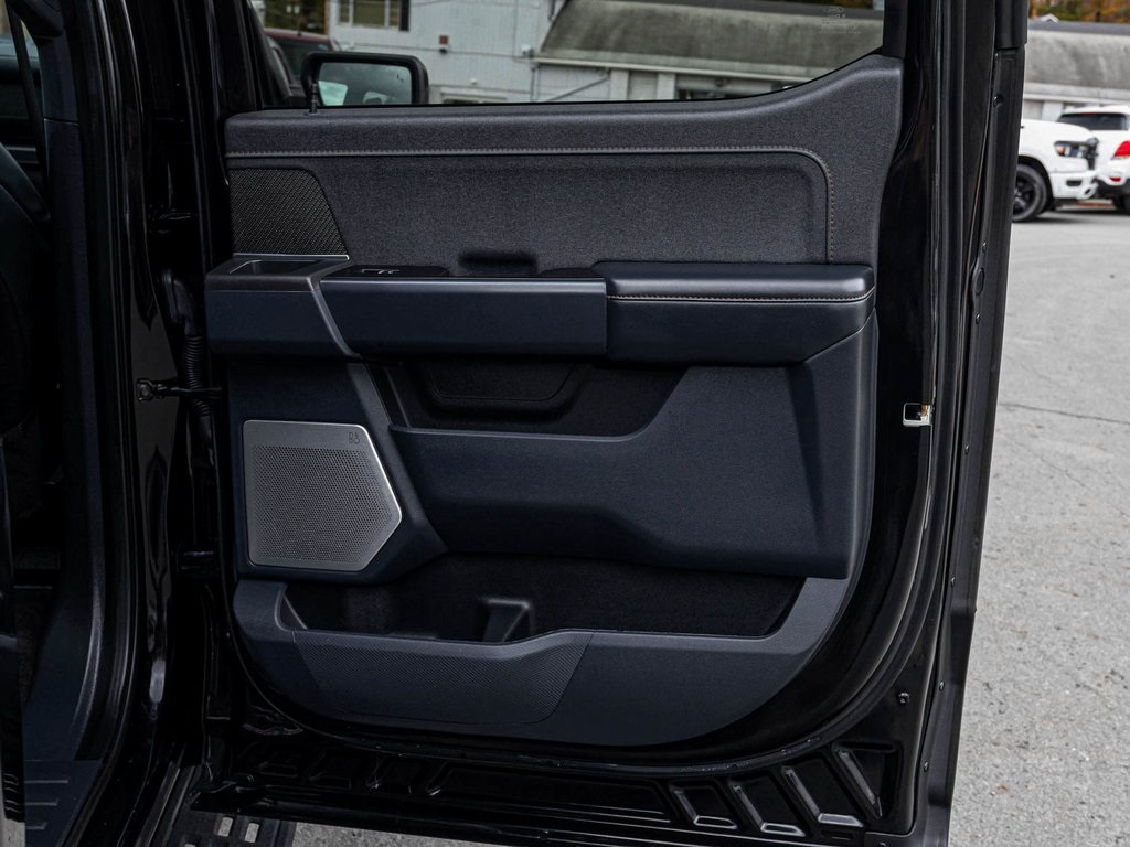 2021 Ford F-150 Raptor Image 39 of 40