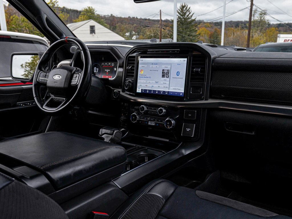 2021 Ford F-150 Raptor Image 22 of 40