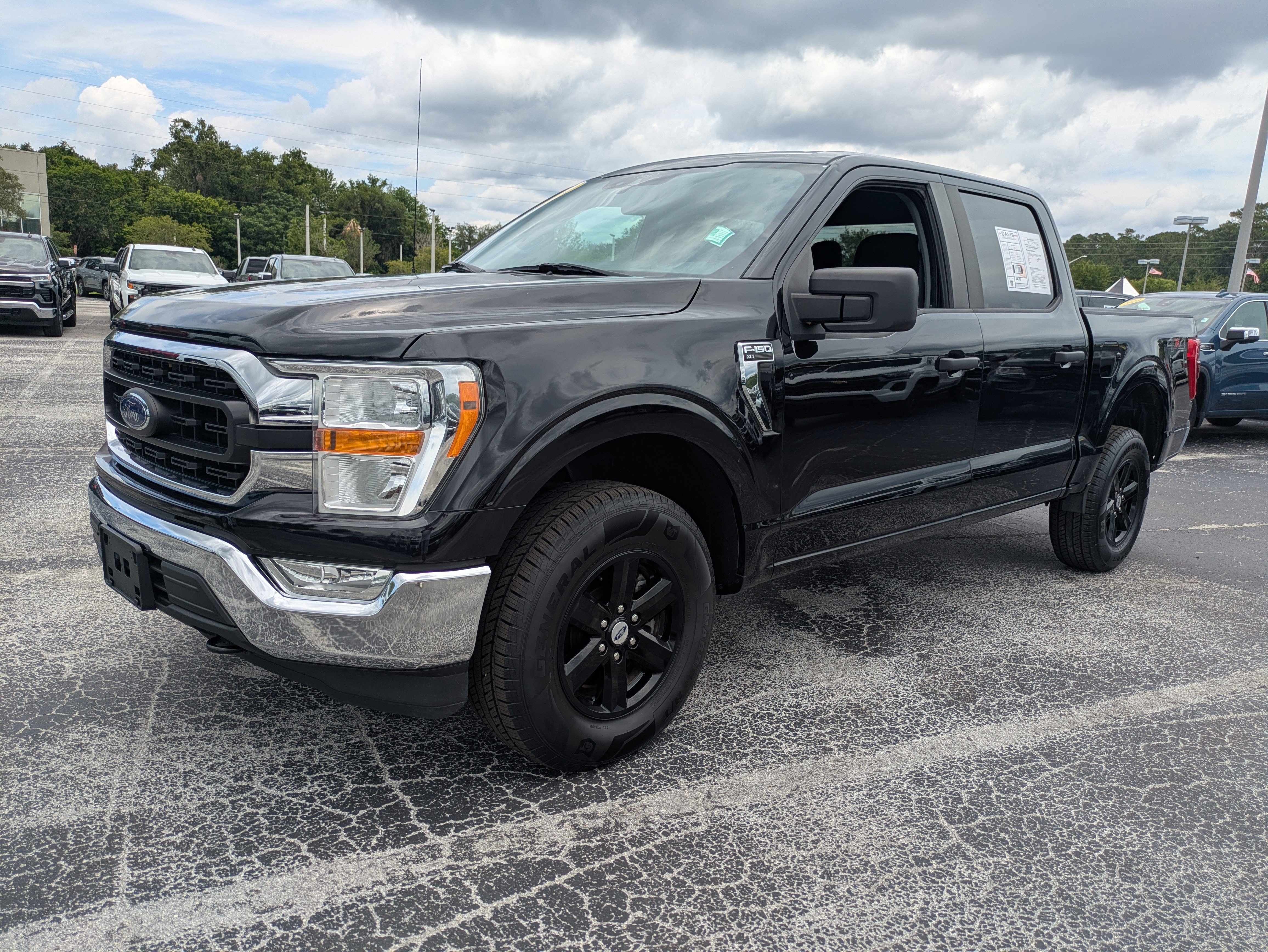 2021 Ford F-150 XL Image 1 of 26
