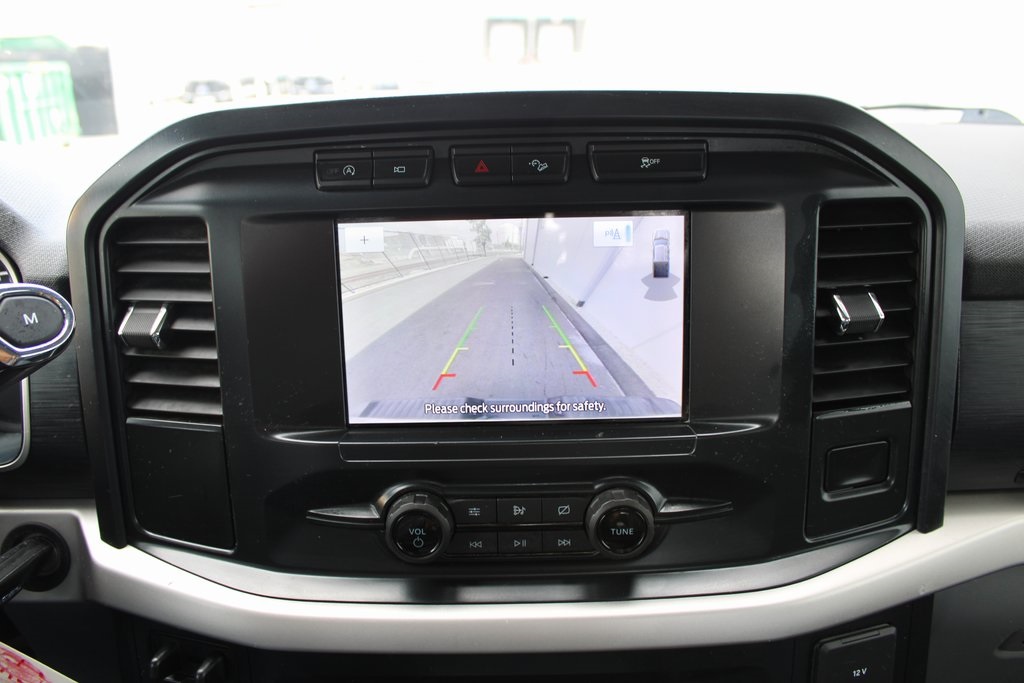 Vehicle image 22 of 37