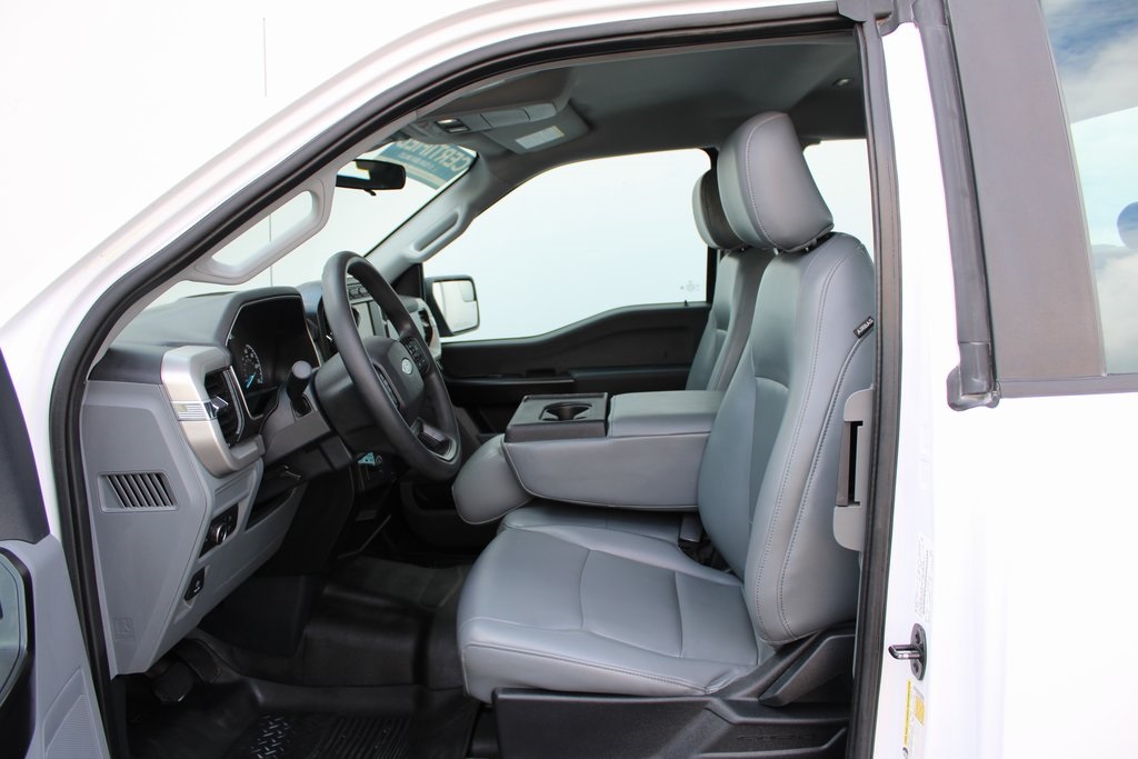 Vehicle image 12 of 37