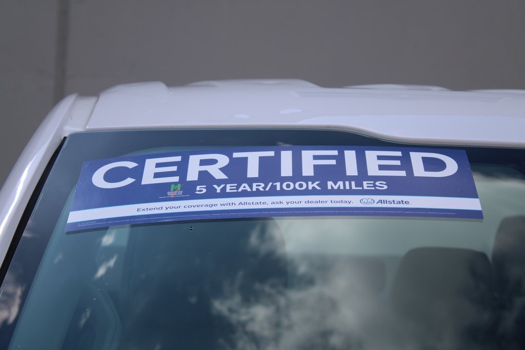 Vehicle image 20 of 37