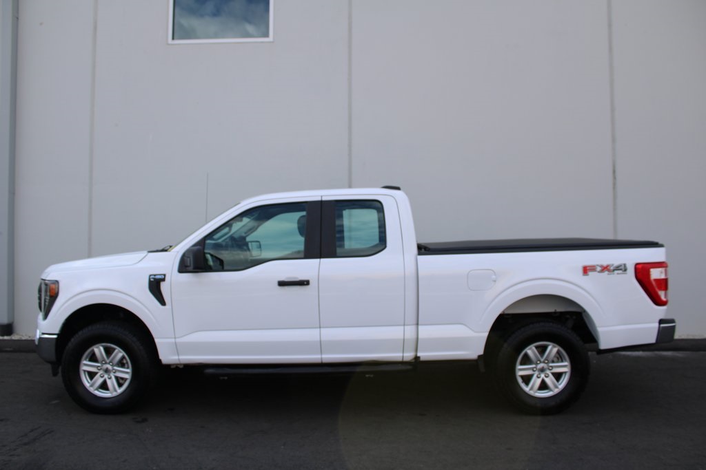 Vehicle image 8 of 37