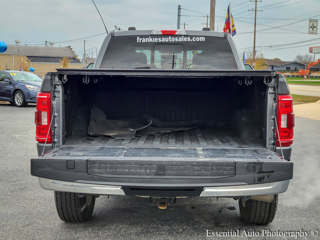 Vehicle image 24 of 33