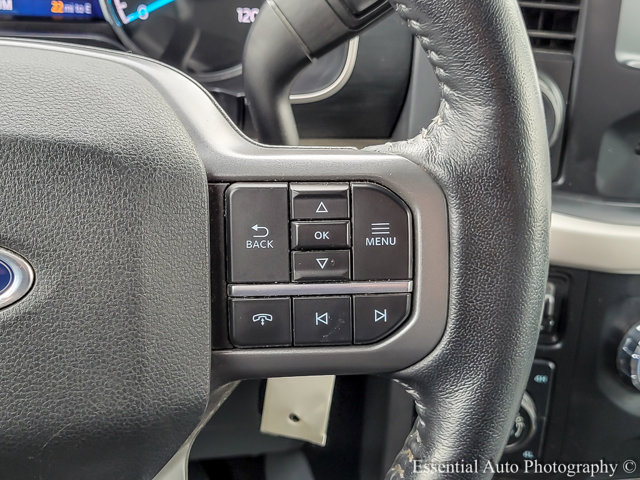 Vehicle image 15 of 33