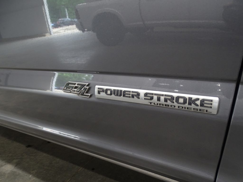 Vehicle image 42 of 50