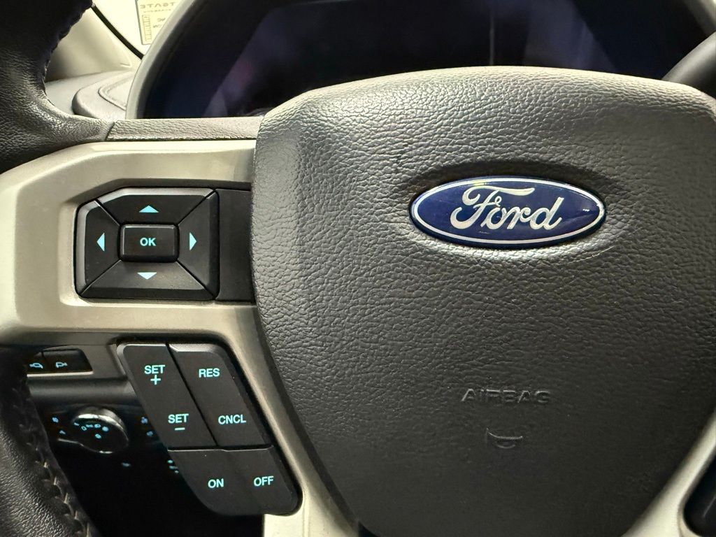 Vehicle image 24 of 48