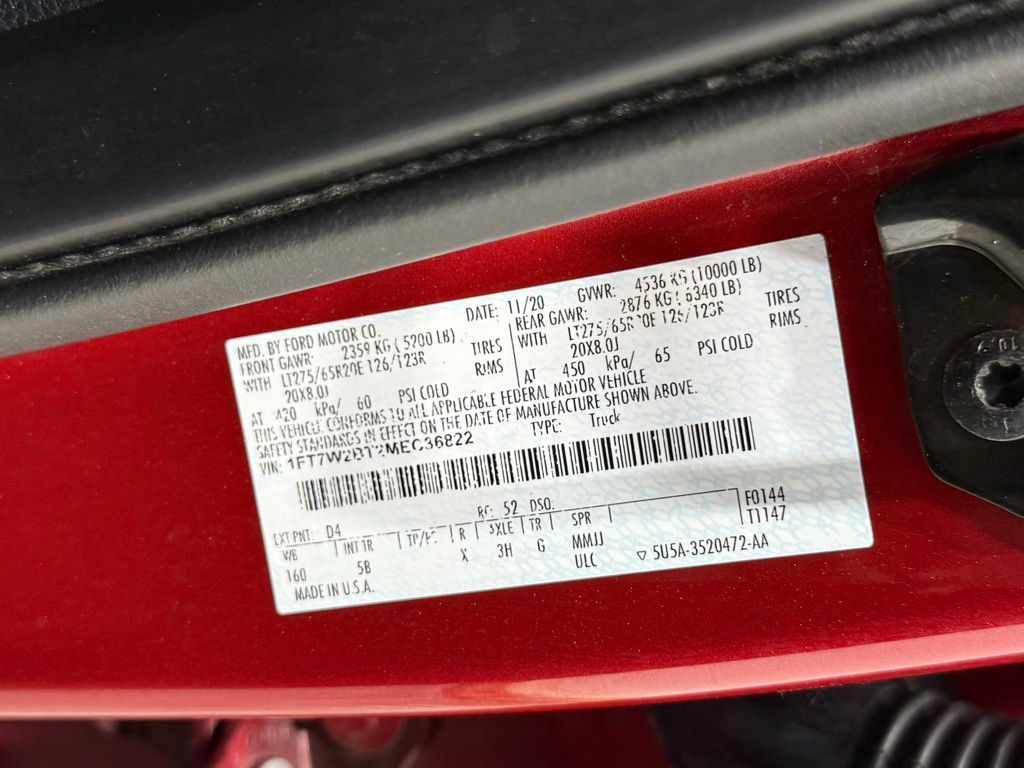 Vehicle image 21 of 48