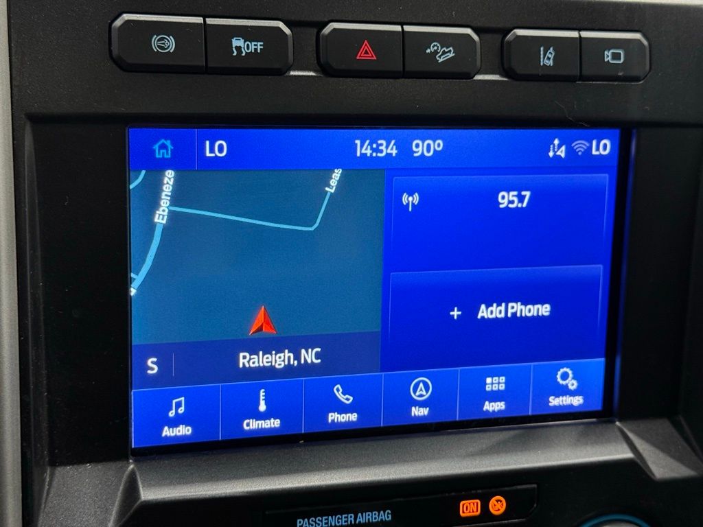 Vehicle image 31 of 48
