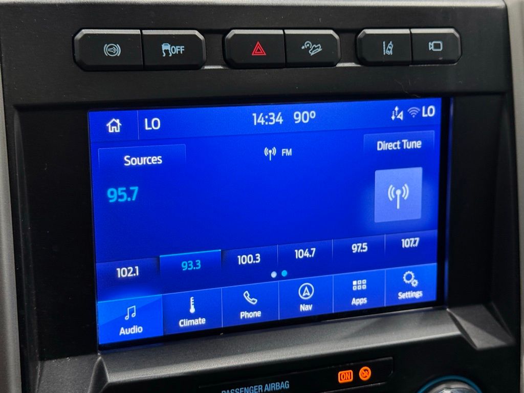 Vehicle image 29 of 48