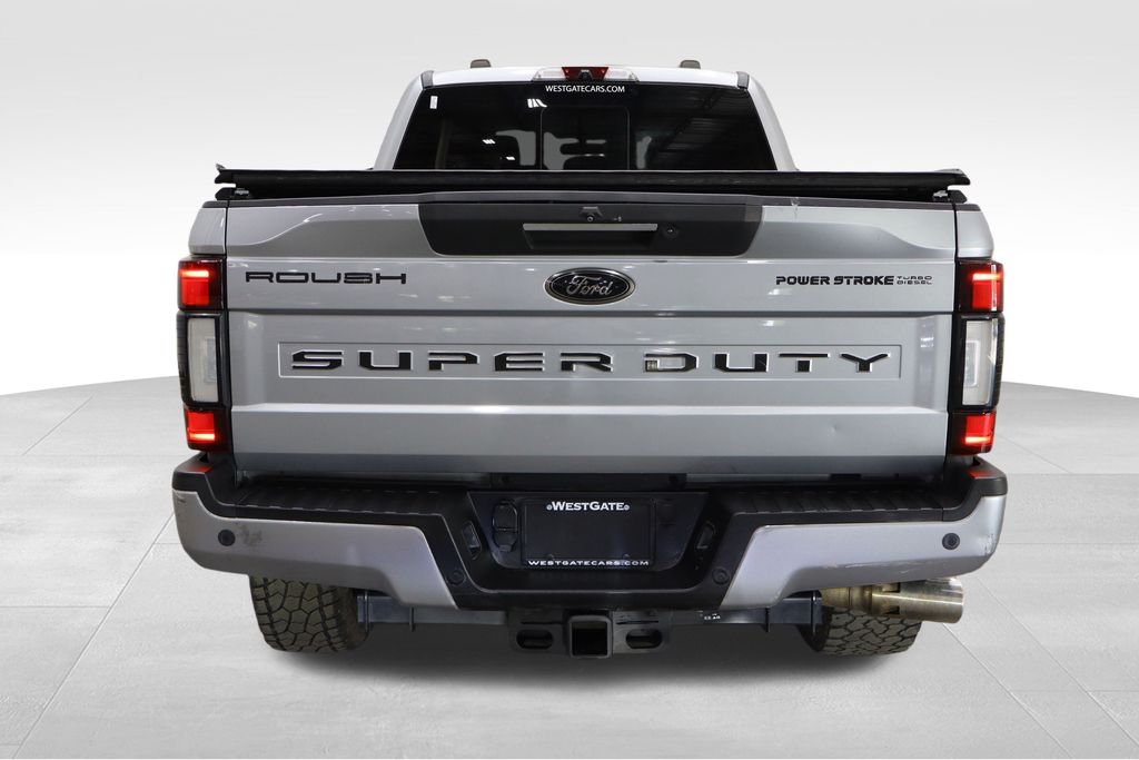 Vehicle image 6 of 40