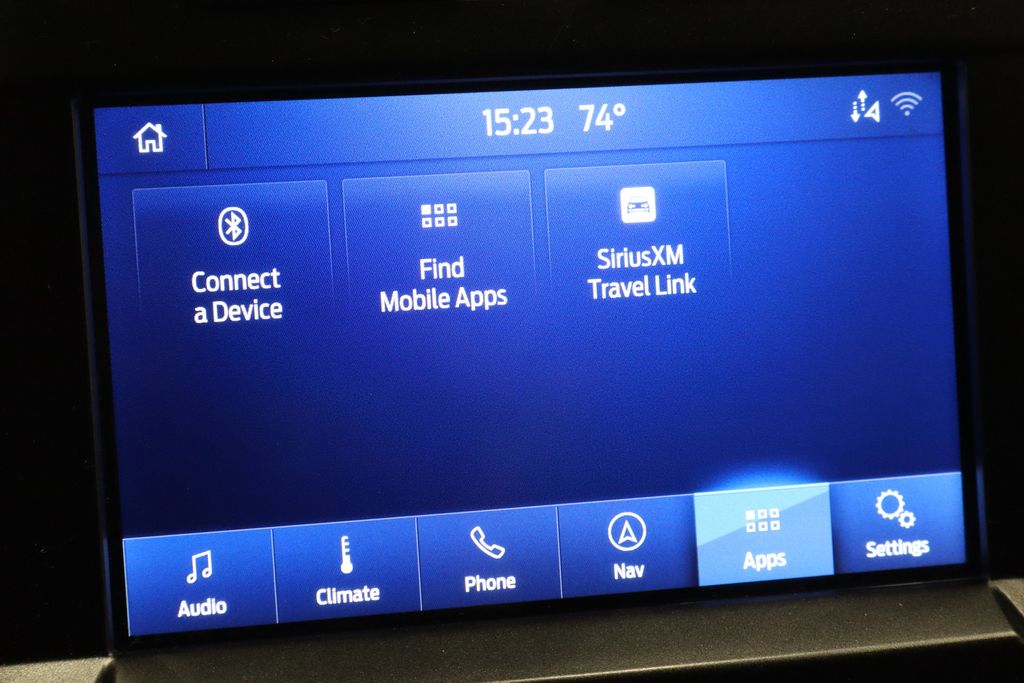 Vehicle image 33 of 42