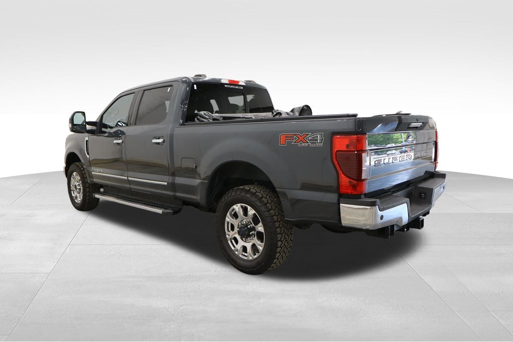 Vehicle image 7 of 42