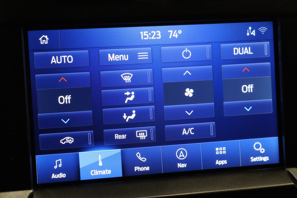 Vehicle image 31 of 42