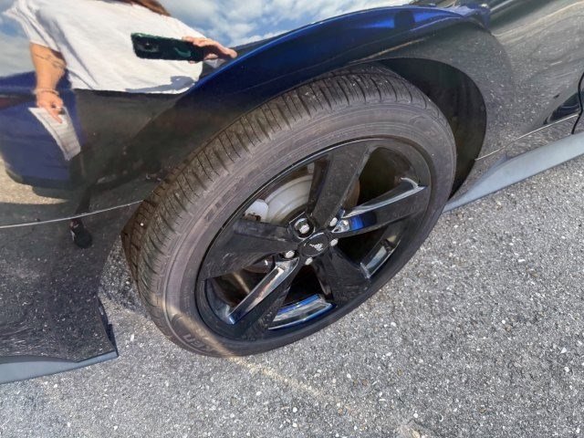 2021 Ford Mustang Image 6 of 10