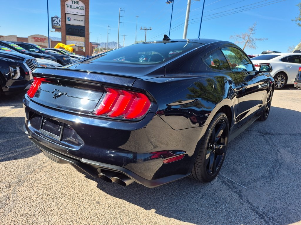2021 Ford Mustang EcoBoost Image 4 of 22