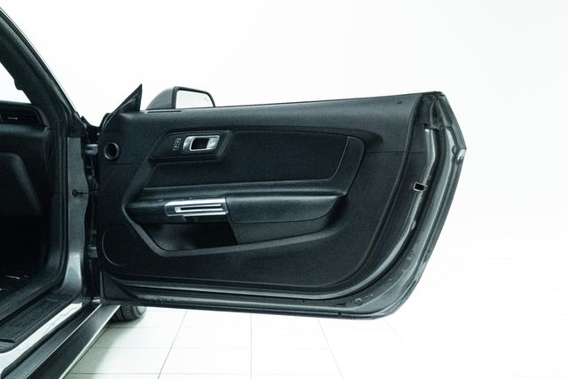 2021 Ford Mustang EcoBoost Image 28 of 44