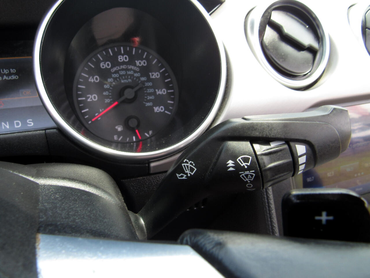 2021 Ford Mustang Image 38 of 70