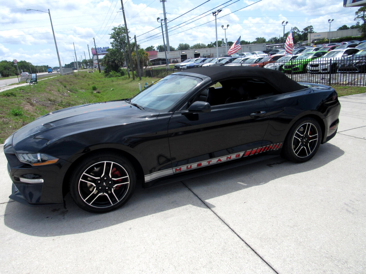 2021 Ford Mustang Image 1 of 70