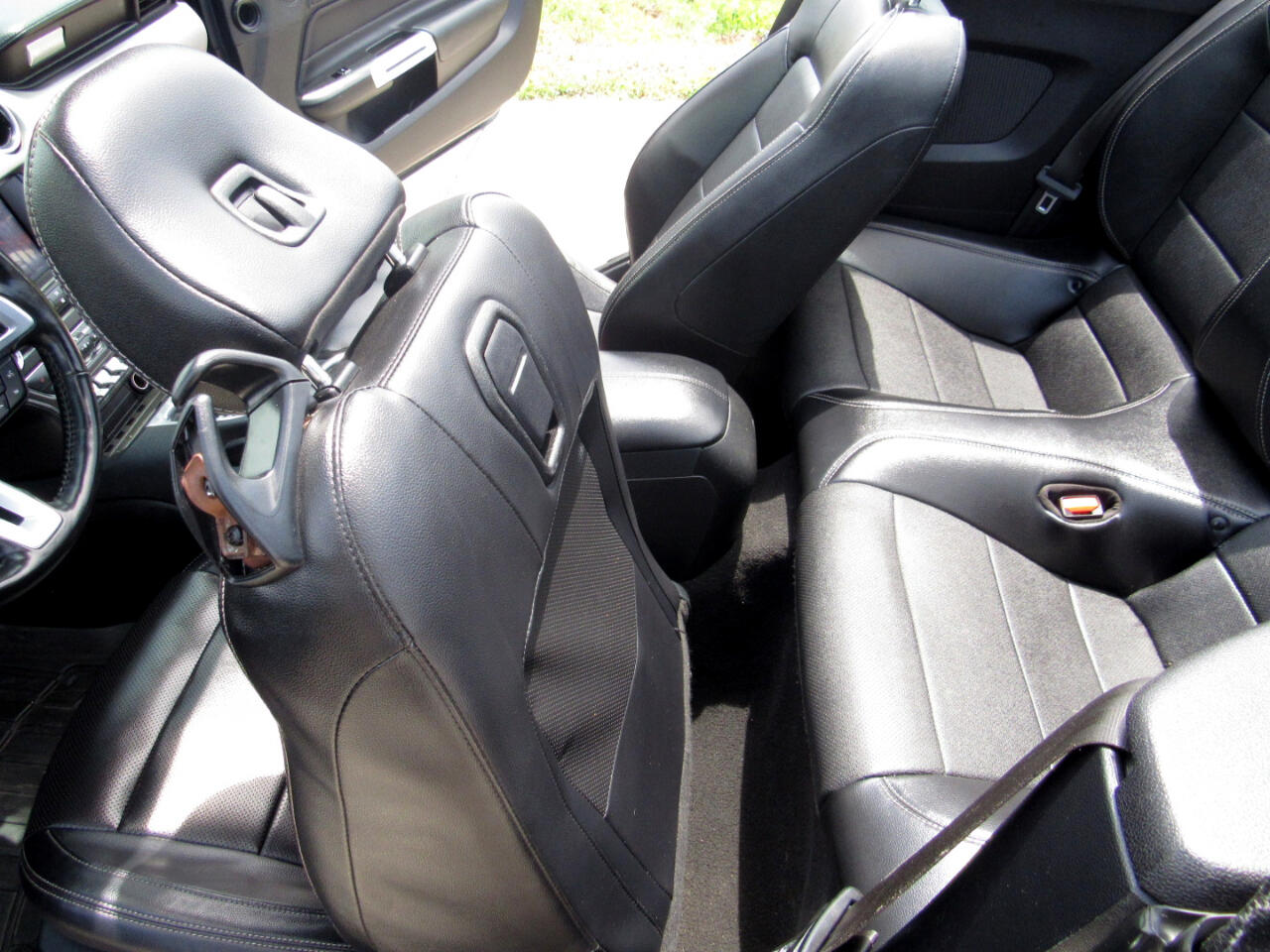 2021 Ford Mustang Image 53 of 70