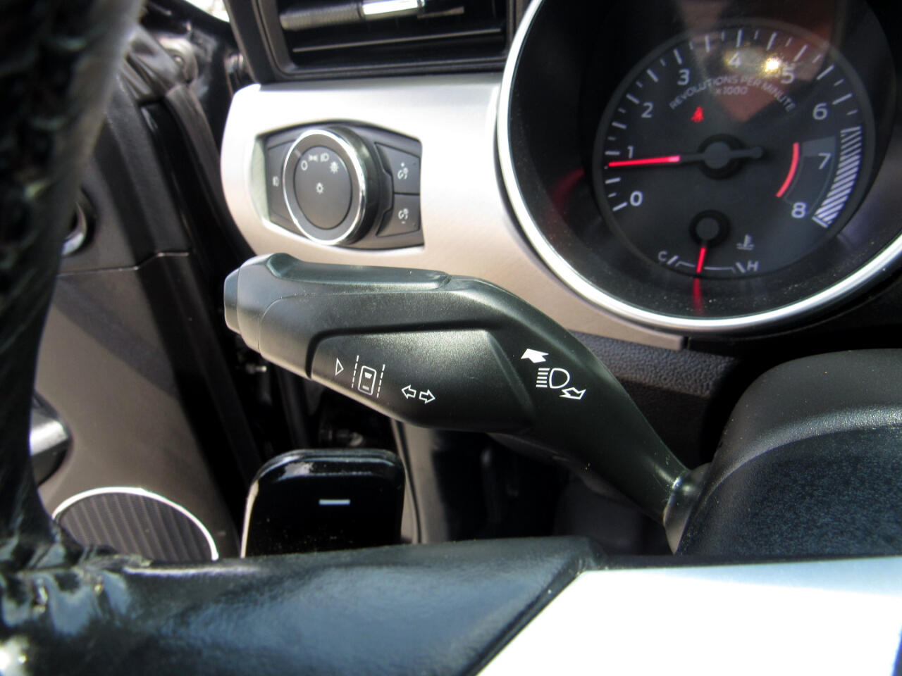 2021 Ford Mustang Image 37 of 70