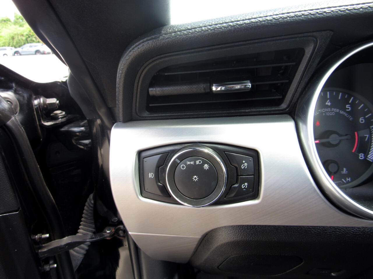 2021 Ford Mustang Image 33 of 70