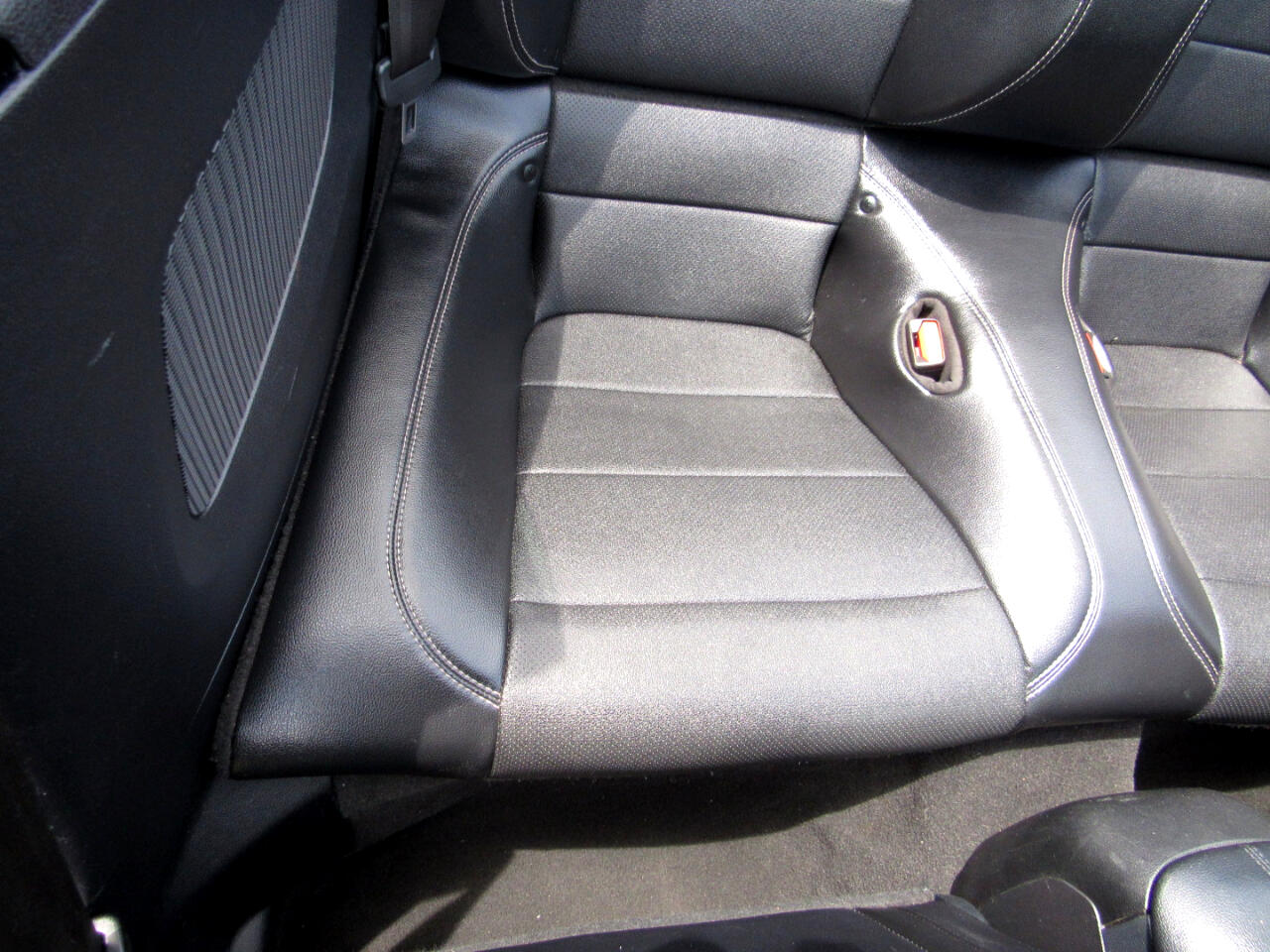 2021 Ford Mustang Image 58 of 70