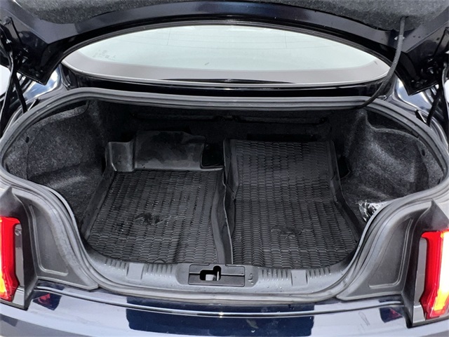 2021 Ford Mustang EcoBoost Premium Image 19 of 38