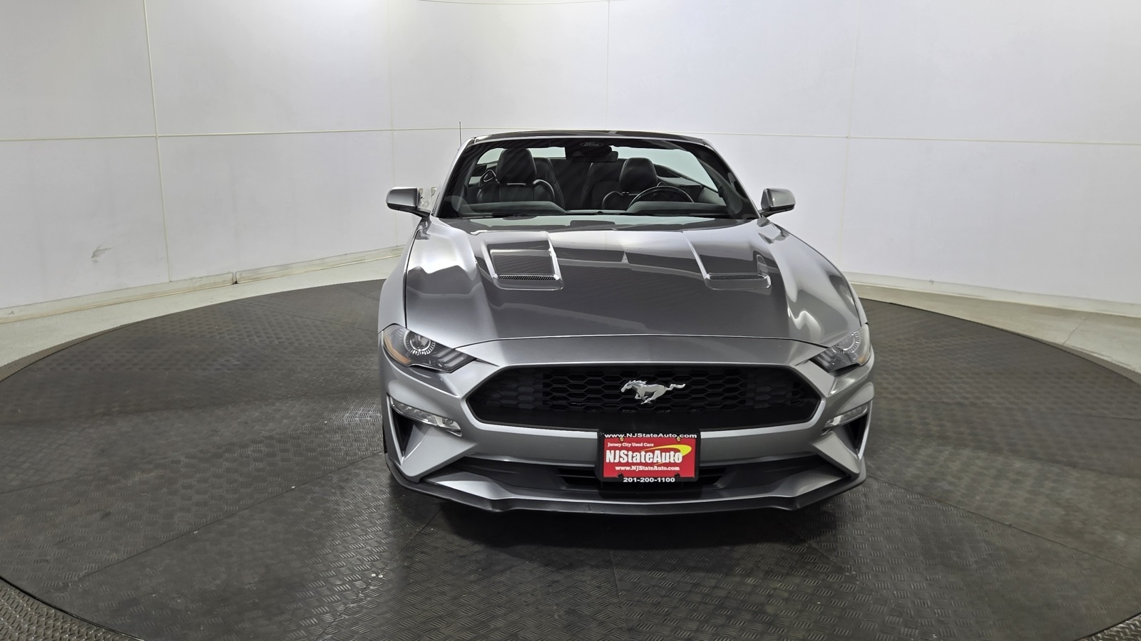 2021 Ford Mustang EcoBoost Premium Image 2 of 29