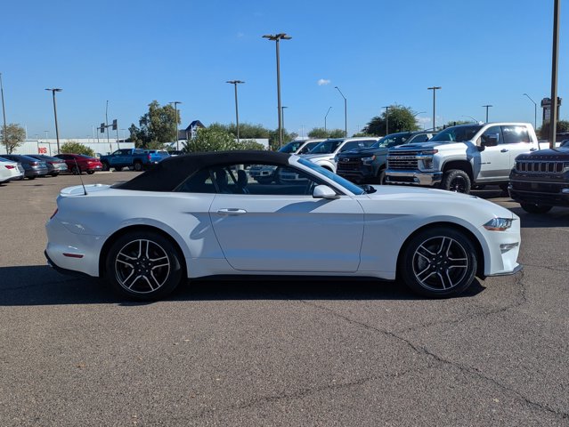 2021 Ford Mustang EcoBoost Premium Image 5 of 31