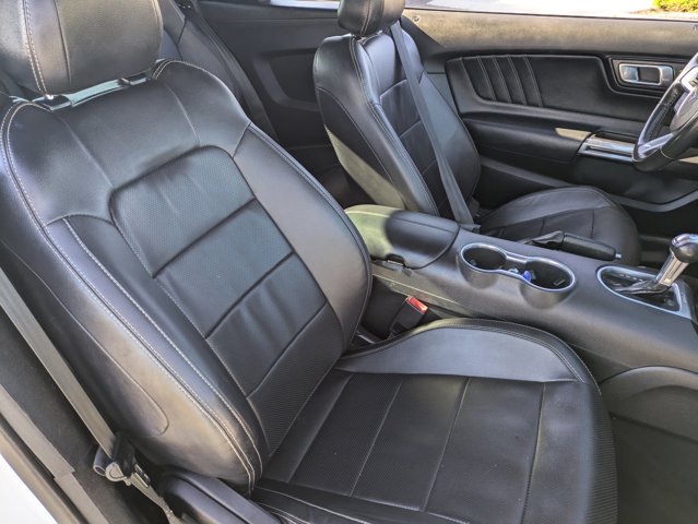 2021 Ford Mustang EcoBoost Premium Image 12 of 31