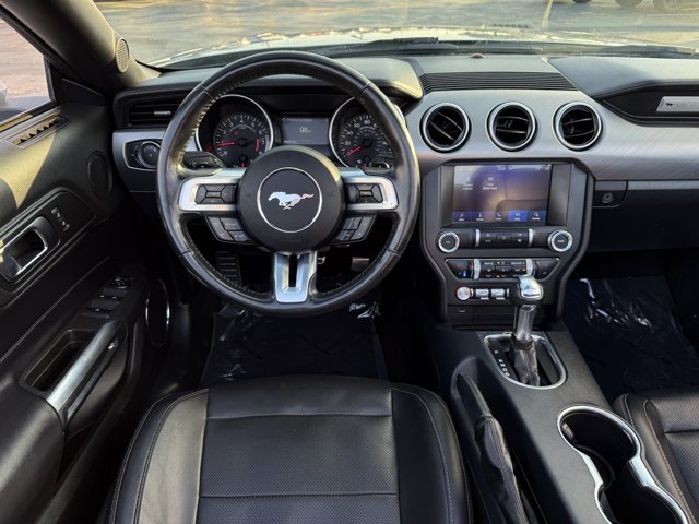 2021 Ford Mustang EcoBoost Premium Image 13 of 31