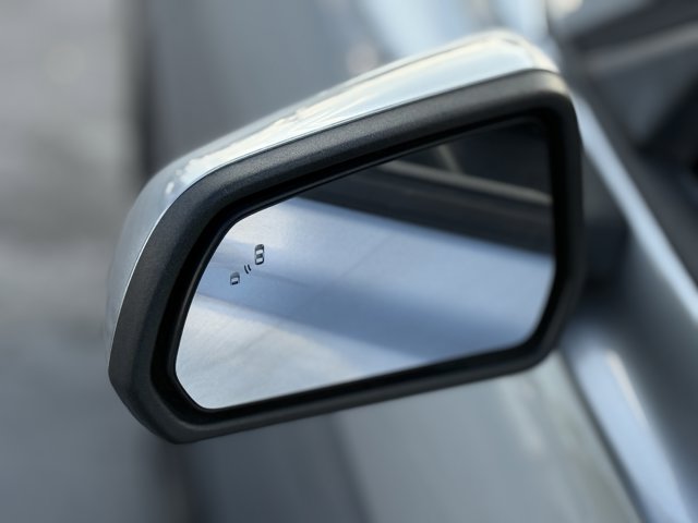 2021 Ford Mustang EcoBoost Premium Image 23 of 31