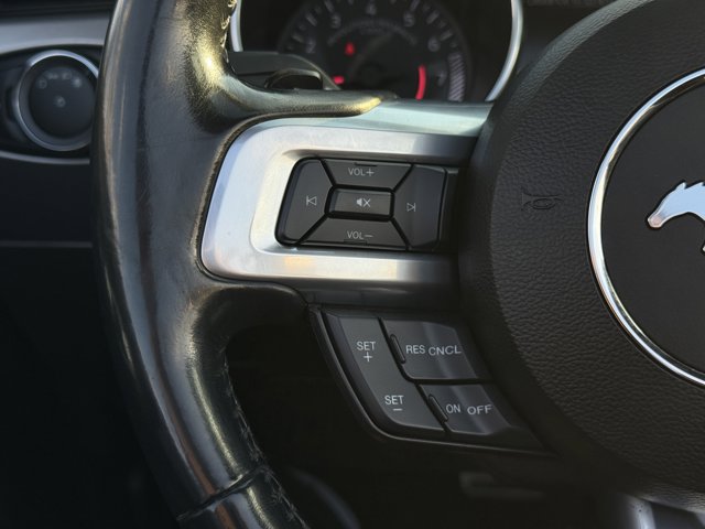 2021 Ford Mustang EcoBoost Premium Image 27 of 31