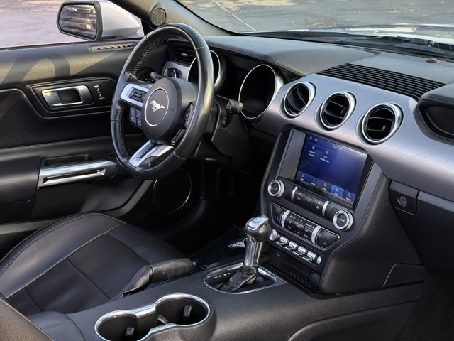 2021 Ford Mustang EcoBoost Premium Image 15 of 31