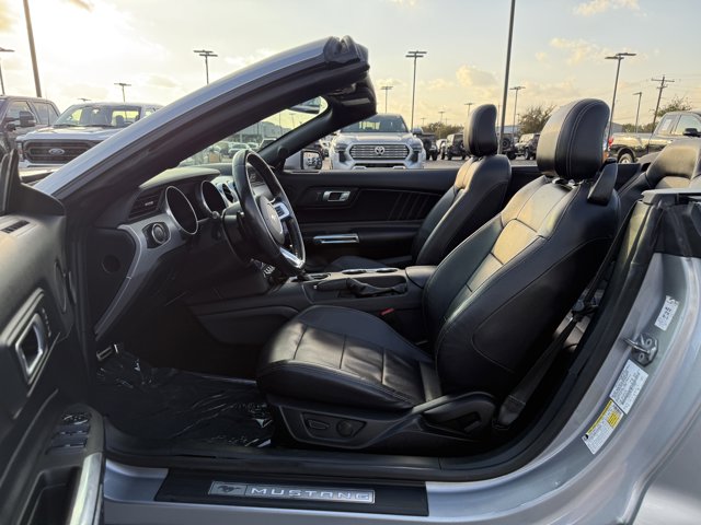 2021 Ford Mustang EcoBoost Premium Image 12 of 31