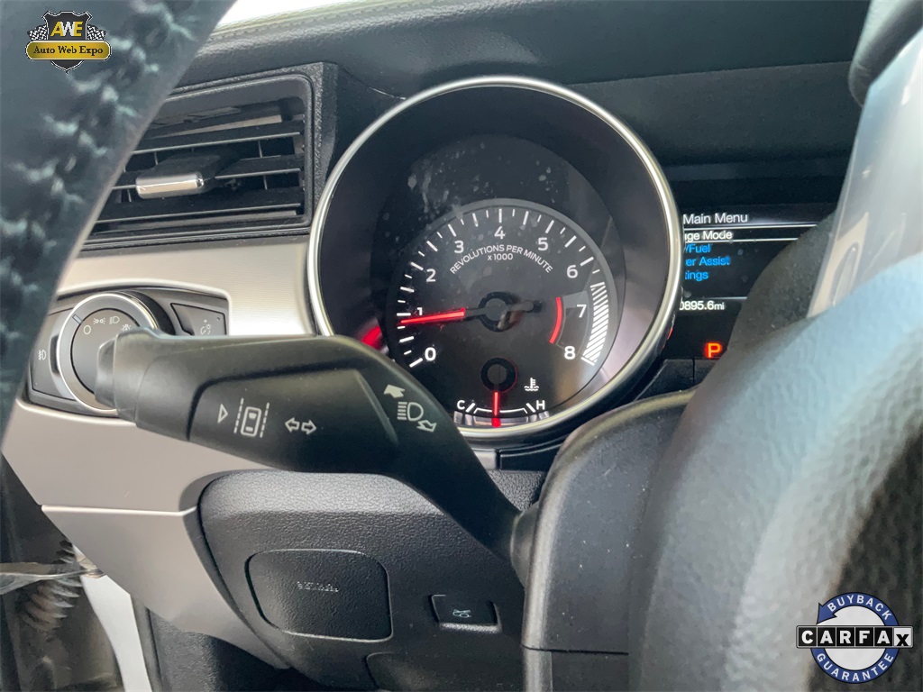 2021 Ford Mustang EcoBoost Premium Image 26 of 52