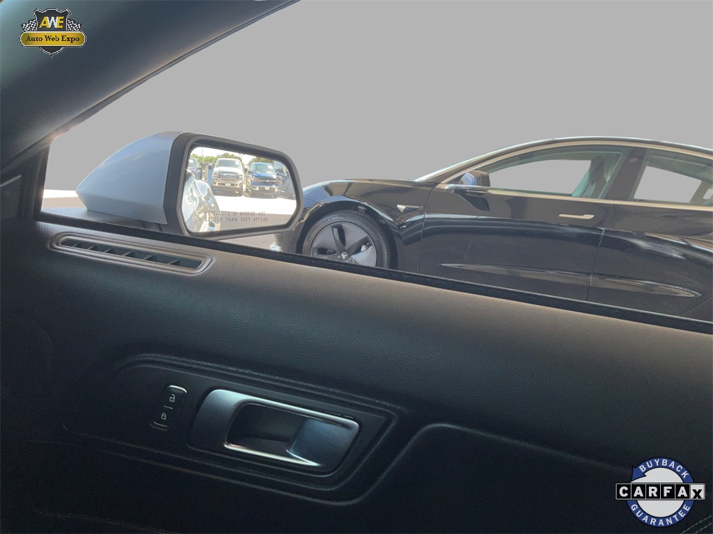 2021 Ford Mustang EcoBoost Premium Image 23 of 52