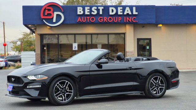 2021 Ford Mustang EcoBoost Premium Image 2 of 19