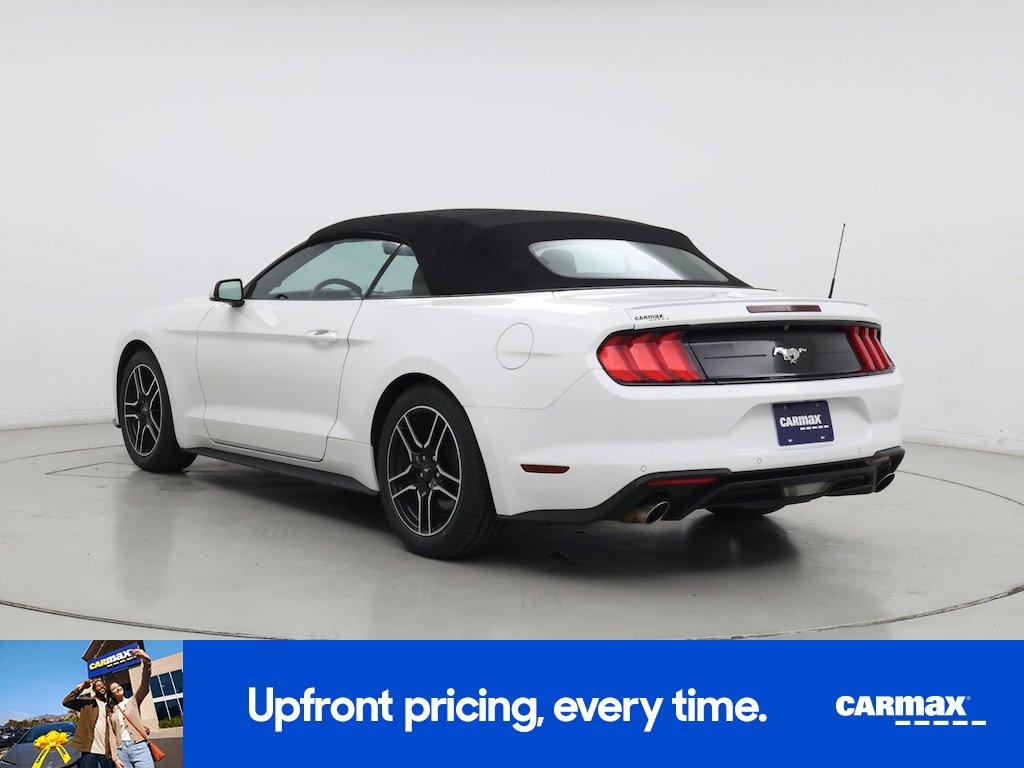 2021 Ford Mustang EcoBoost Image 7 of 25